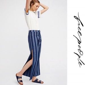 ✨Free People side slit wide leg pants✨